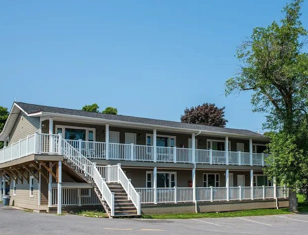 Capt.'s Inn & Suites hotel detail image 2