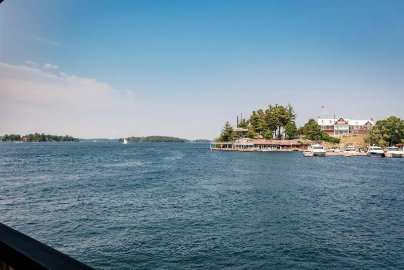 Capt. Thomson's Resort hotel hero