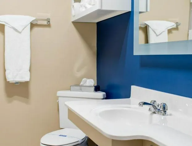 Capt. Thomson's Resort hotel detail image 3