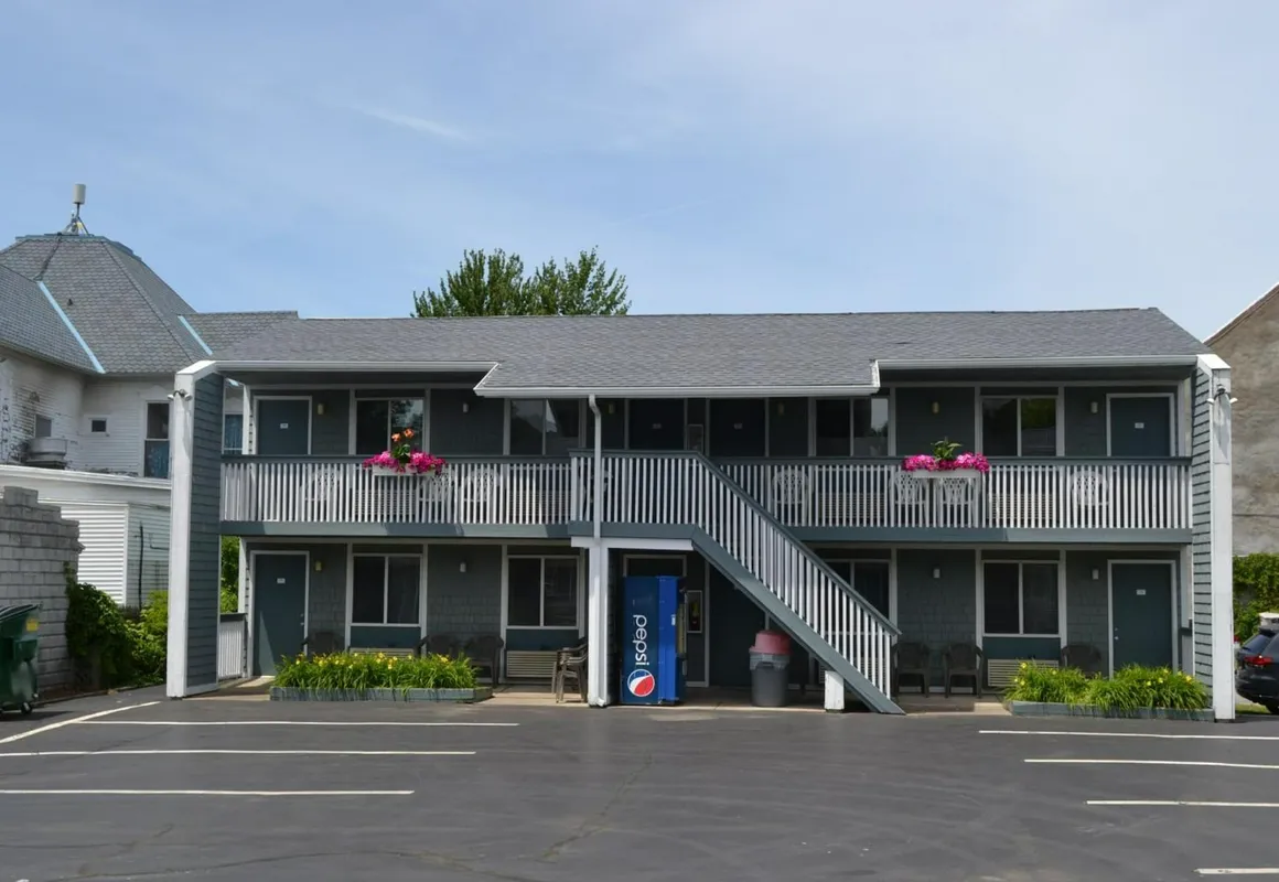 The Ship Motel hotel hero