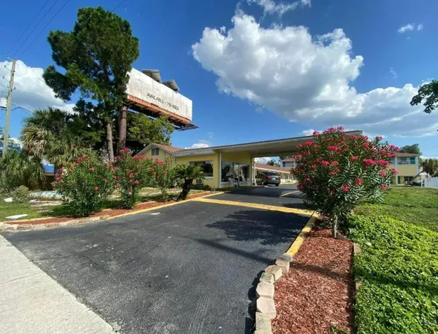 Economy Suites hotel detail image 3