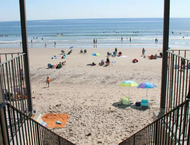 Atlantic Oceanfront Hotel hotel detail image 2