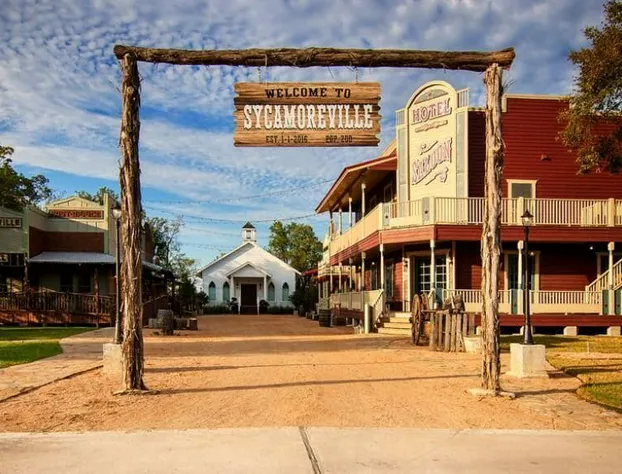 Silver Sycamore hotel detail image 1