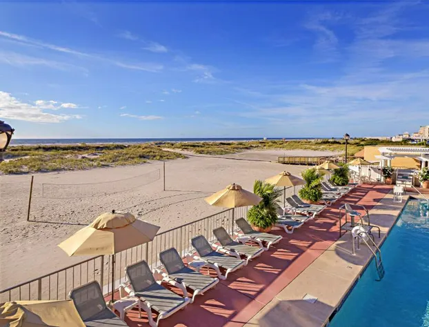 Reges Oceanfront Resort hotel detail image 3