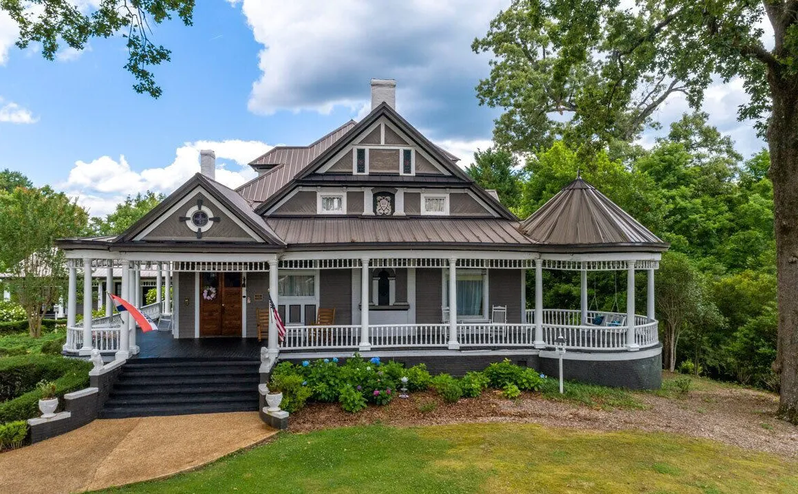 Hogan House at Rose Hill B&B hotel hero