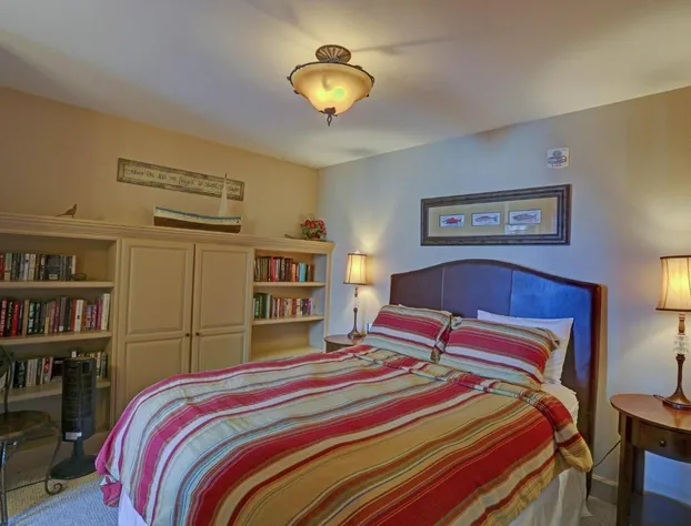 Otter Beach Lodges hotel detail image 1