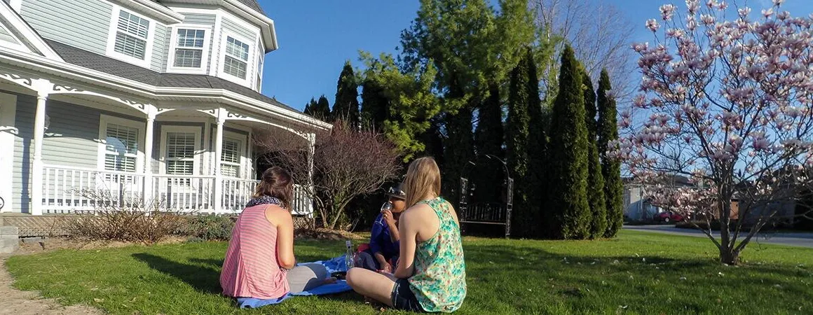 Blue Skies Bed and Breakfast hotel hero