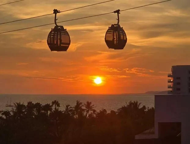 Grand Luxxe hotel detail image 3