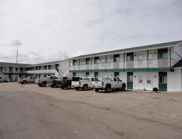 Elk Point Motel & RV Park hotel detail image 1