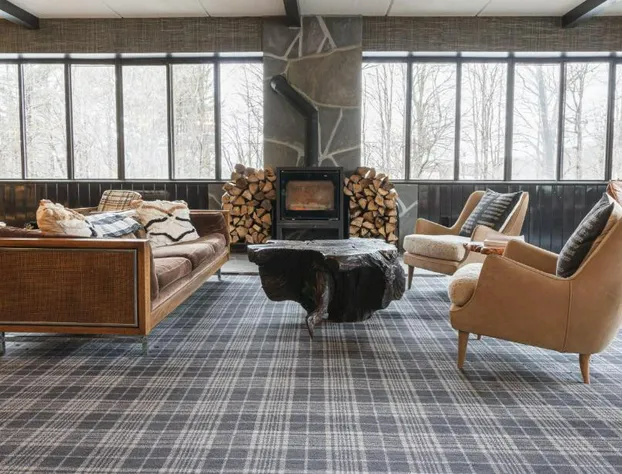 Hunter Lodge, a Bluebird by Lark hotel detail image 2