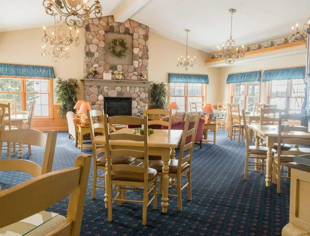 Essenhaus Inn & Conference Center hotel detail image 2