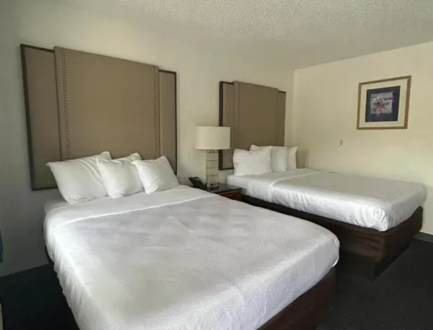 Backcountry Inn Motel hotel detail image 2