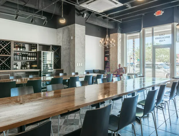 Pioneer Pocket Hotel hotel detail image 2