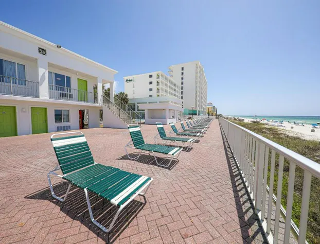 The Flamingo Hotel and Tower hotel detail image 1