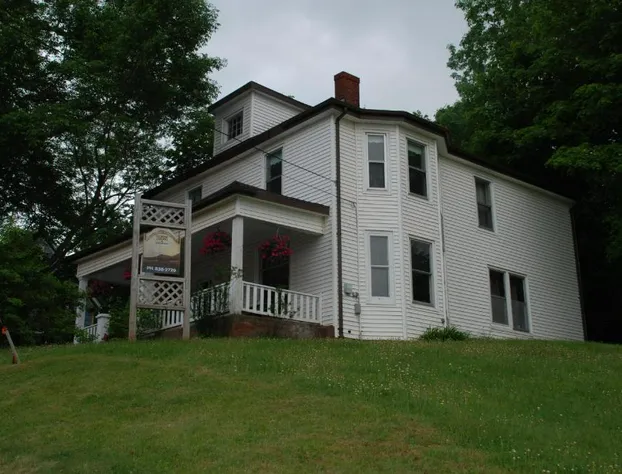 Awakenings Inn hotel detail image 2