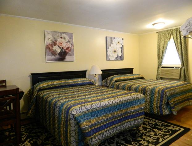 Twin Oaks Motel hotel detail image 4