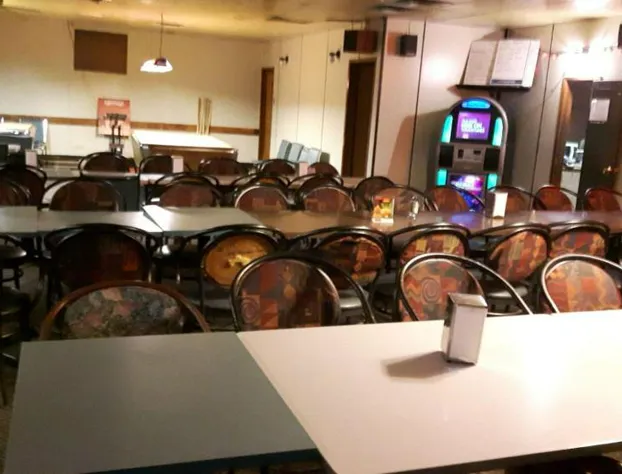 Cypress Motor Inn hotel detail image 4