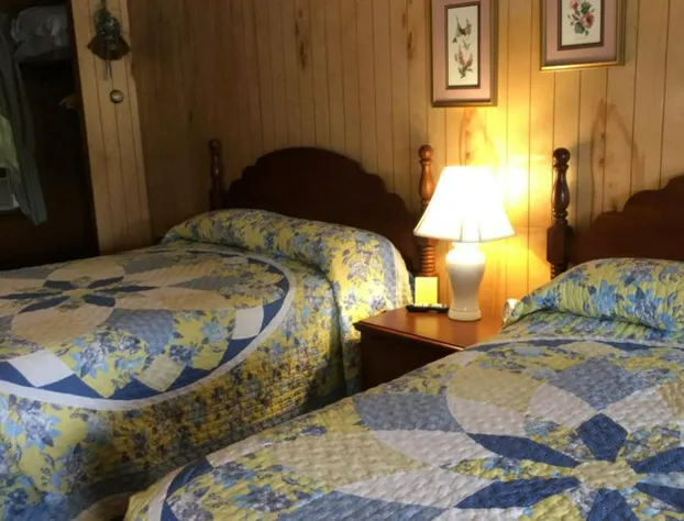 Cave Mountain Motel hotel detail image 4