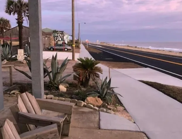 Beach Front Motel hotel detail image 3