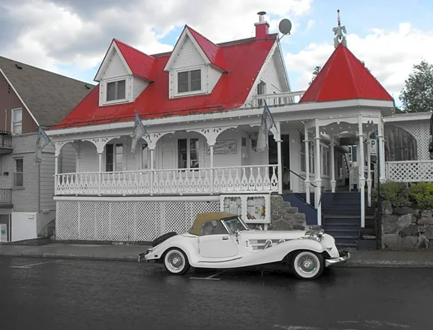 Restaurant Auberge Chez Girard hotel detail image 3
