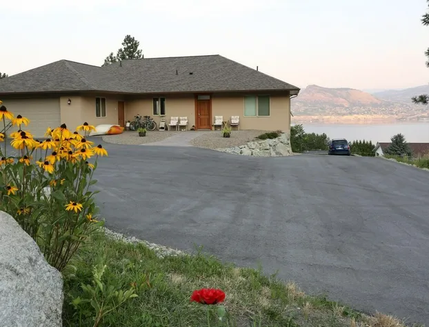 Above Naramata Bed & Breakfast hotel detail image 3