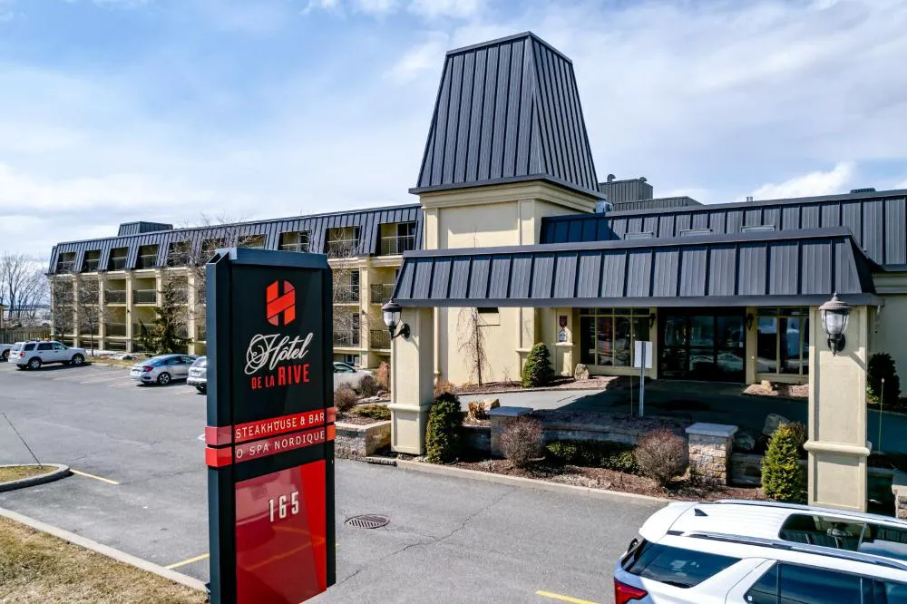 Hôtel de la Rive hotel hero