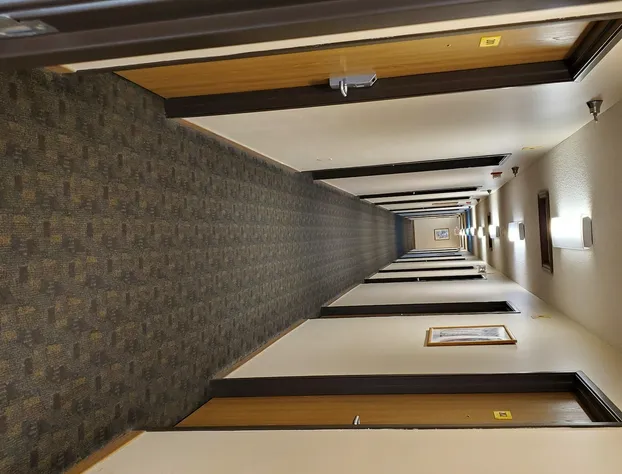 St Paul Inn hotel detail image 3