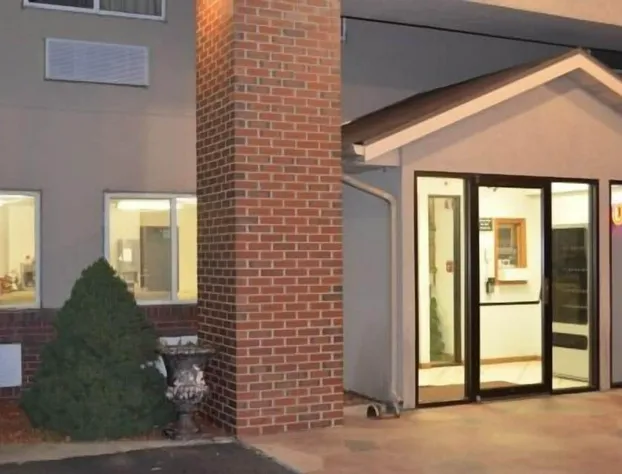 Economy Inn hotel detail image 2