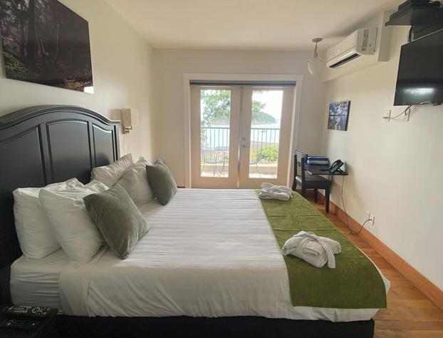 Mayne Island Resort hotel detail image 3
