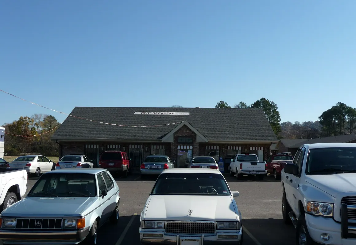 King's Inn hotel hero