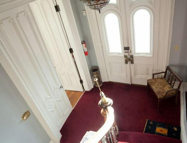 Hudson City Bed & Breakfast hotel detail image 4