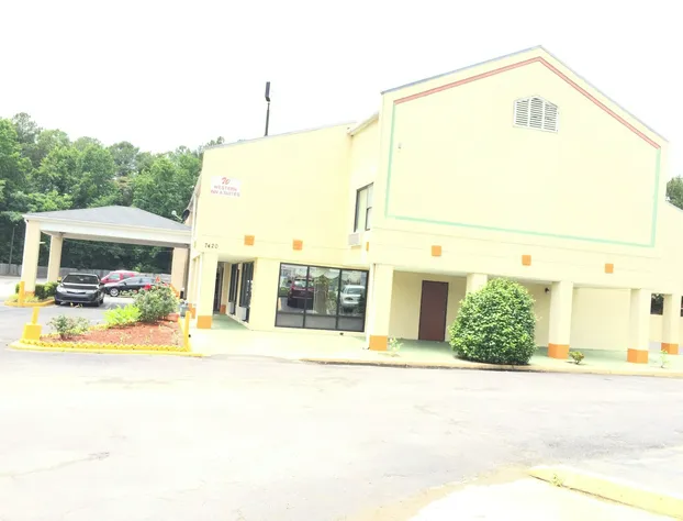 Western Inn hotel detail image 2