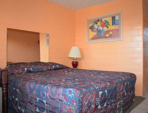 Admiral Motel hotel detail image 2