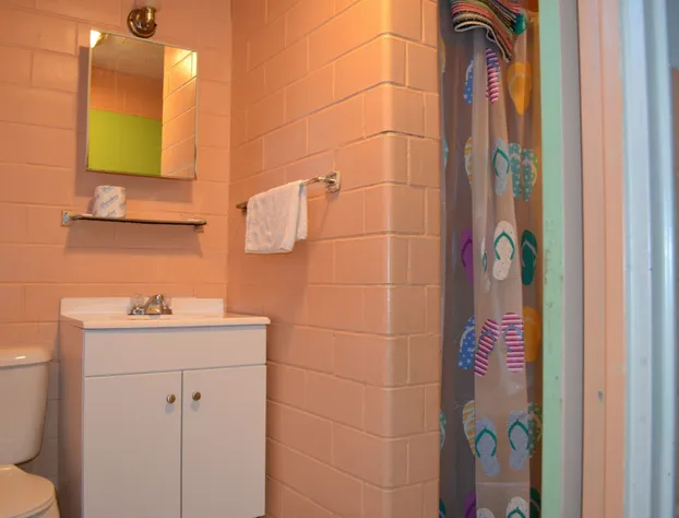 Admiral Motel hotel detail image 3