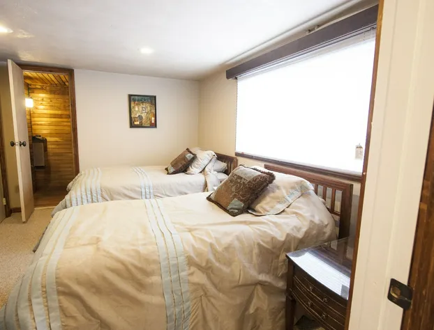 Cobblestone Manor B&B hotel detail image 2