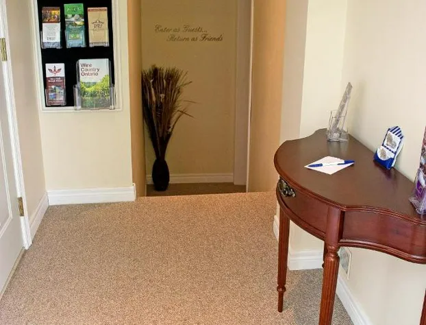 A Li'l Bit of Eden hotel detail image 1