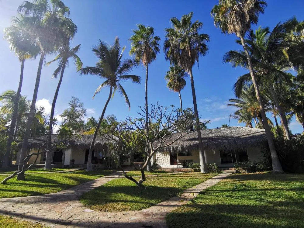 Hotel Rancho Buena Vista hotel hero