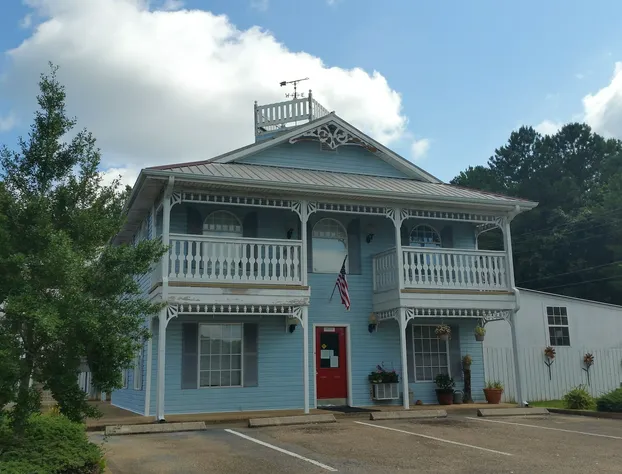 Victorian Inn hotel detail image 1