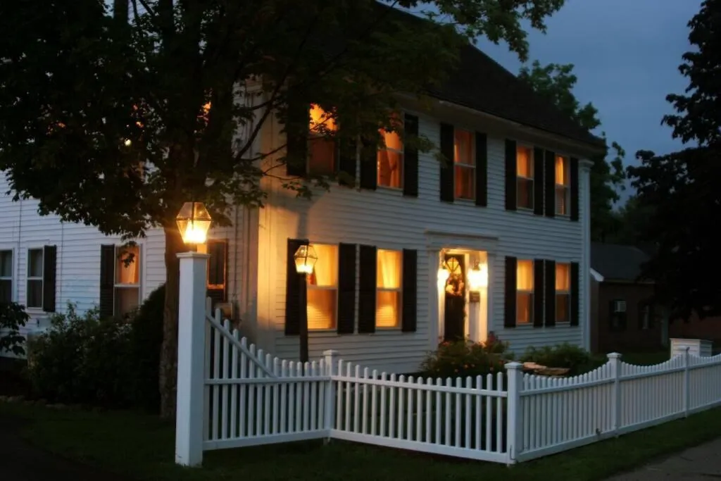 Three Mountain Inn hotel hero