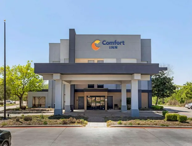 Comfort Inn Sherman hotel detail image 1