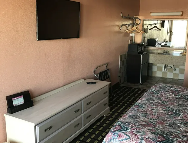 Relax Inn hotel detail image 4