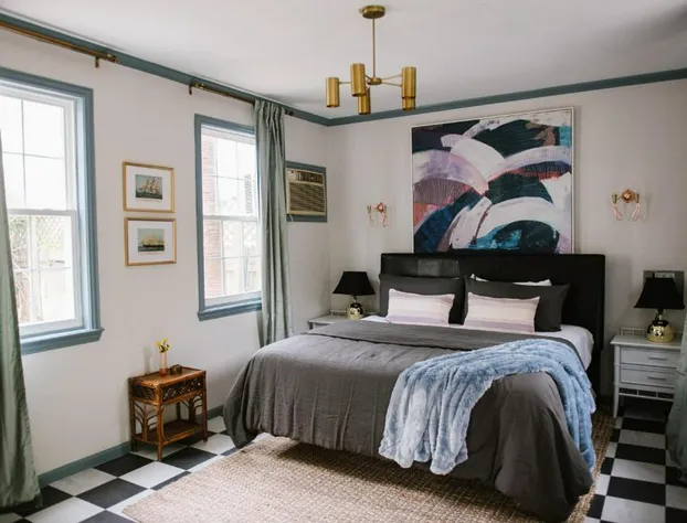 Carr Mansion hotel detail image 2