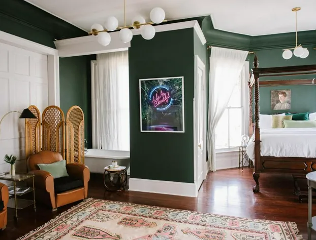 Carr Mansion hotel detail image 3