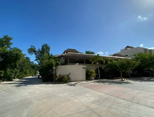 Alma De Flores Private Pools Suites hotel detail image 2