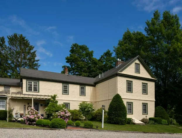 1802 House Bed and Breakfast hotel detail image 2