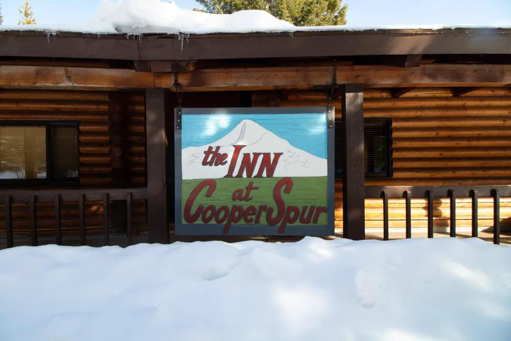 Cooper Spur Mountain Resort hotel hero