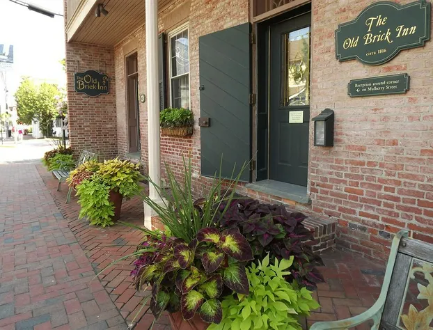 Old Brick Inn hotel detail image 1