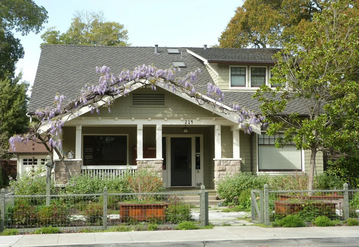 Hidden Oak Inn hotel hero