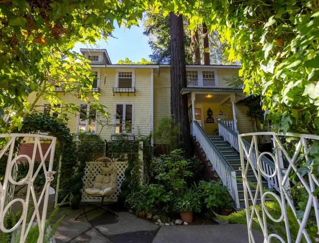 VILLAGE Inn & RESTAURANT hotel detail image 2