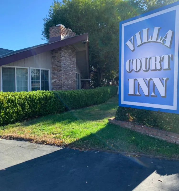 Villa Court Inn Oroville hotel hero